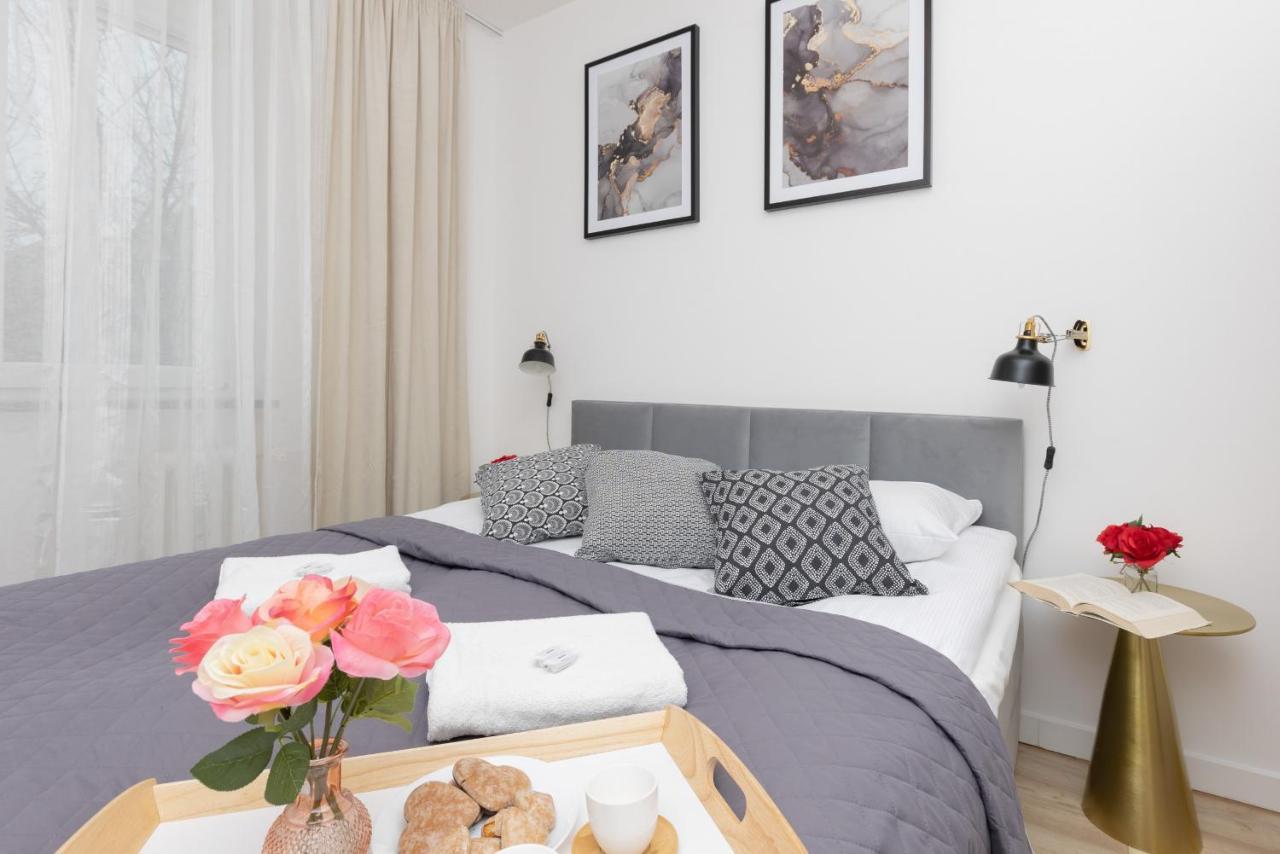 Warsaw Portofino Apartment By Noclegi Renters ภายนอก รูปภาพ