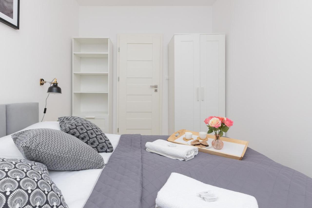 Warsaw Portofino Apartment By Noclegi Renters ภายนอก รูปภาพ